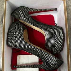 Christian Louboutin Banana 140 pump
